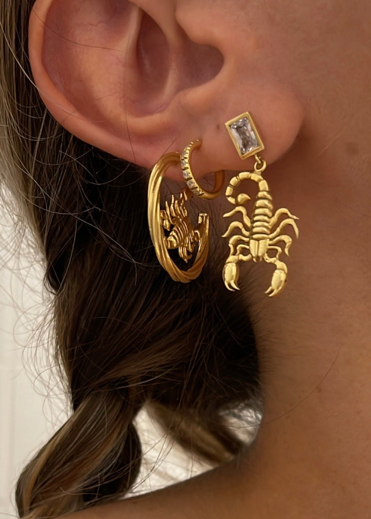 Buy Yellow Gold Earrings for Men by Zeya Online | Ajio.com